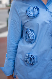 Camicia fiori azzurra Lokita