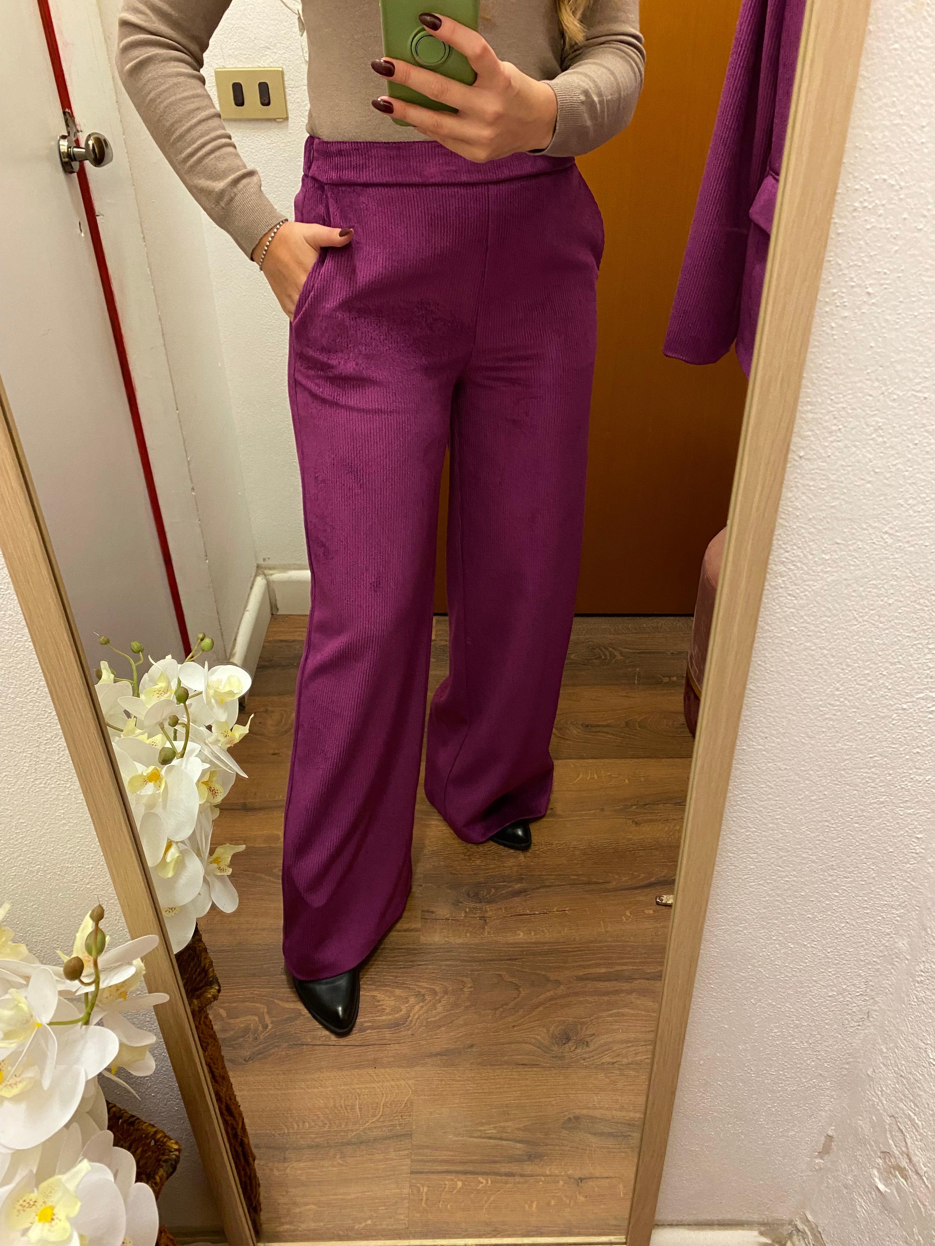 Pantalone a palazzo velluto viola